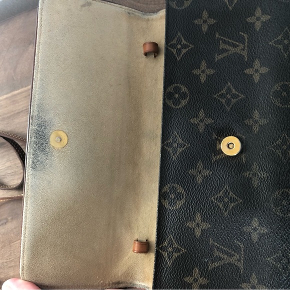 LOUIS VUITTON TWIN POCHETTE GM MONOGRAM - Picture 7 of 13